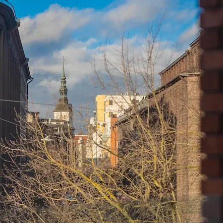 Revalia Haus アパート *