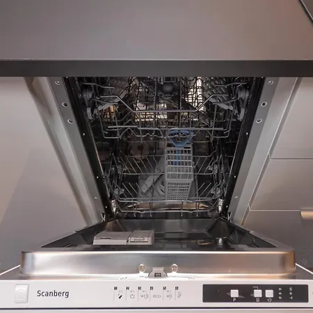 Revalia Haus アパート *